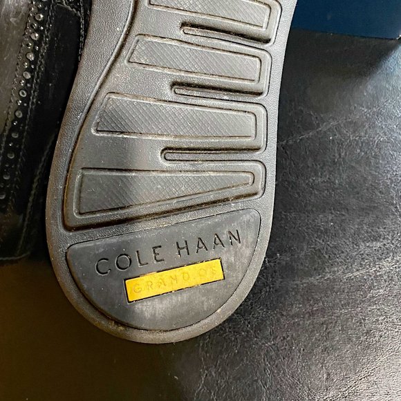 Cole Haan - Black Patent Leather Loafer Lunar Grand - Sz 9 Medium - Picture 8 of 10